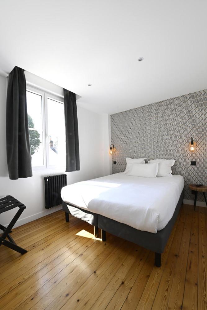 Manoir De L'Eveche Et Spa Лизио Екстериор снимка
